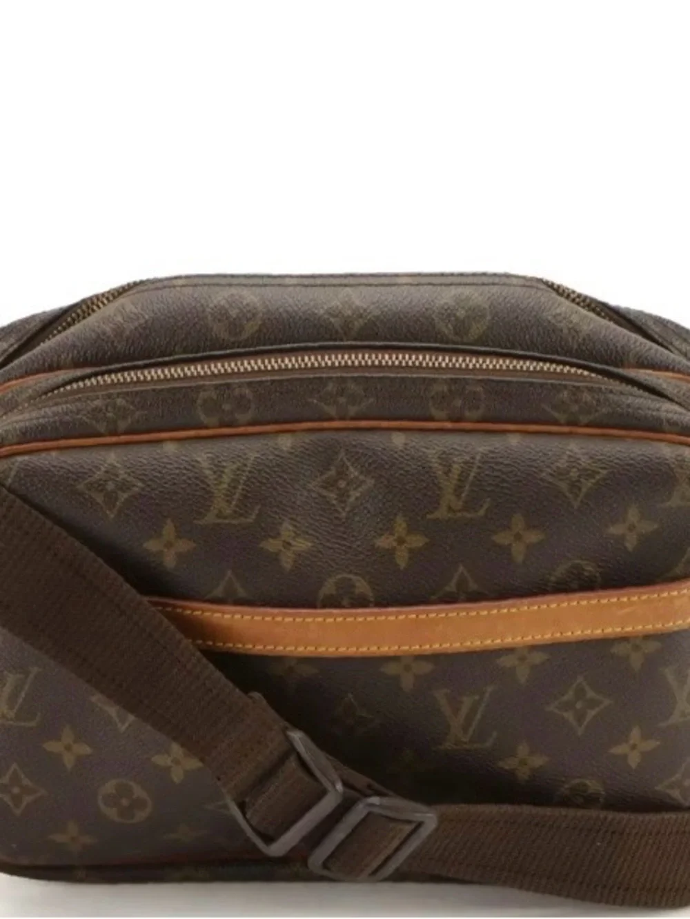 Louis Vuitton Reporter 28 in Monogram Canvas